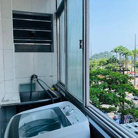 Apartamento Frente Ao Mar Em Santos Com Garagem Exterior foto
