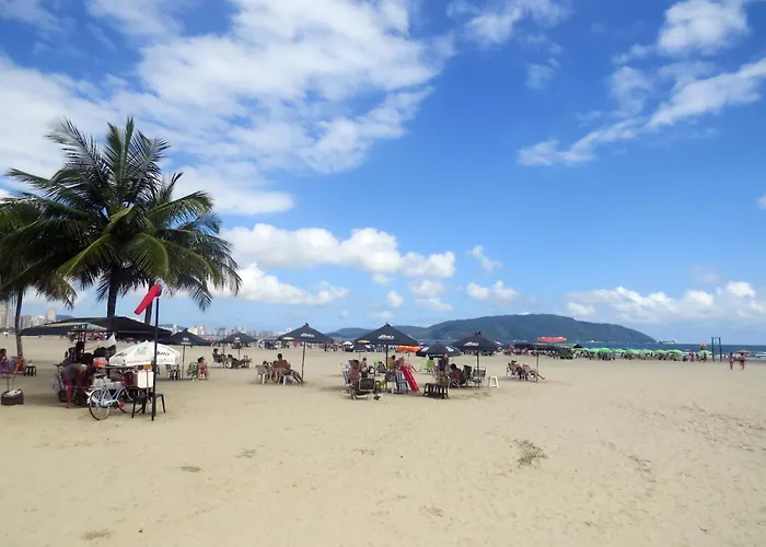 Apartamento Frente Ao Mar Em Santos Com Garagem